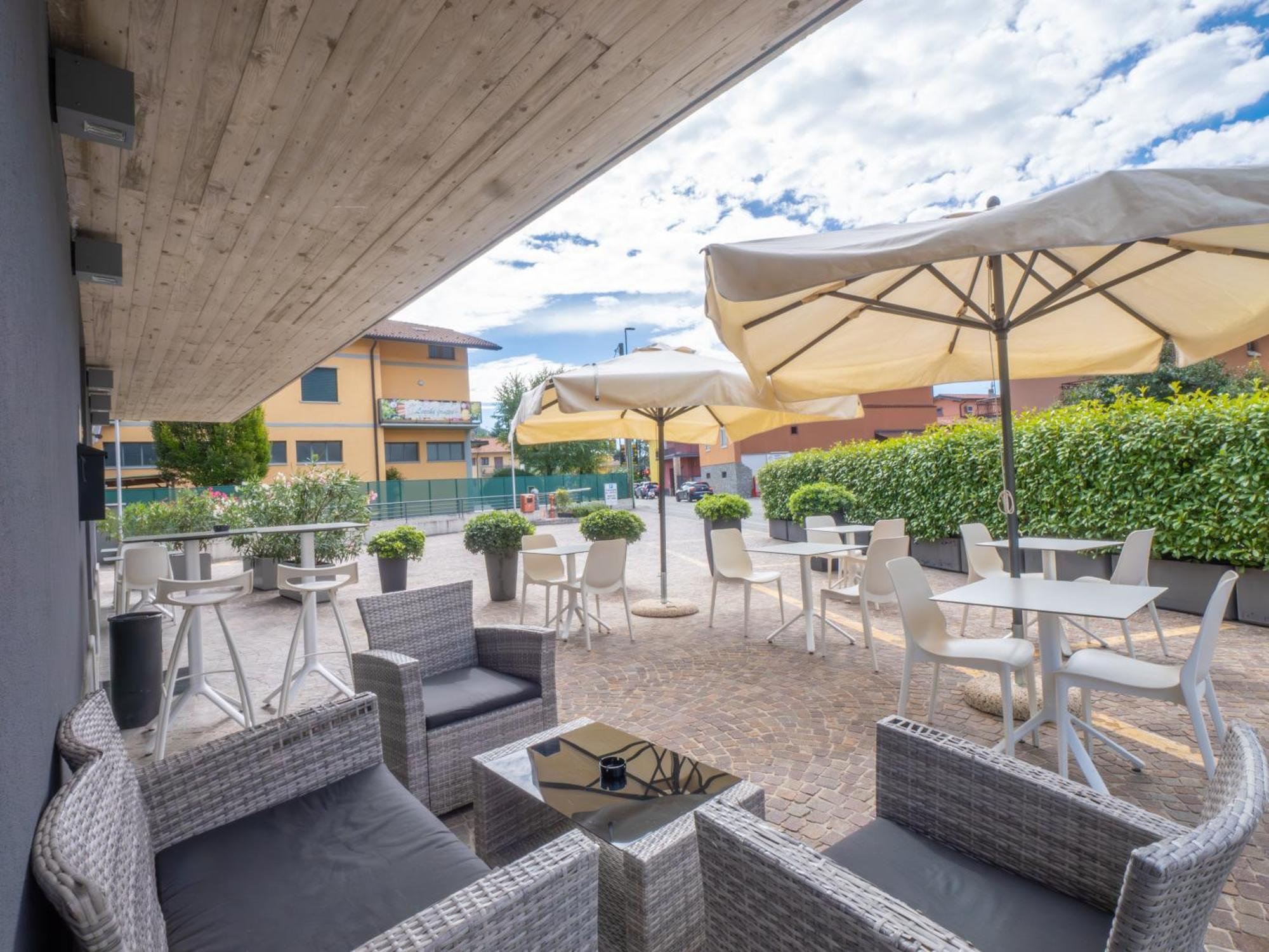 San Valentino Hotel Villa di Serio Eksteriør bilde